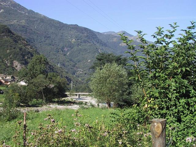2001-08-05 08-52-36.JPG